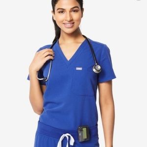 Figs winning blue Catarina top